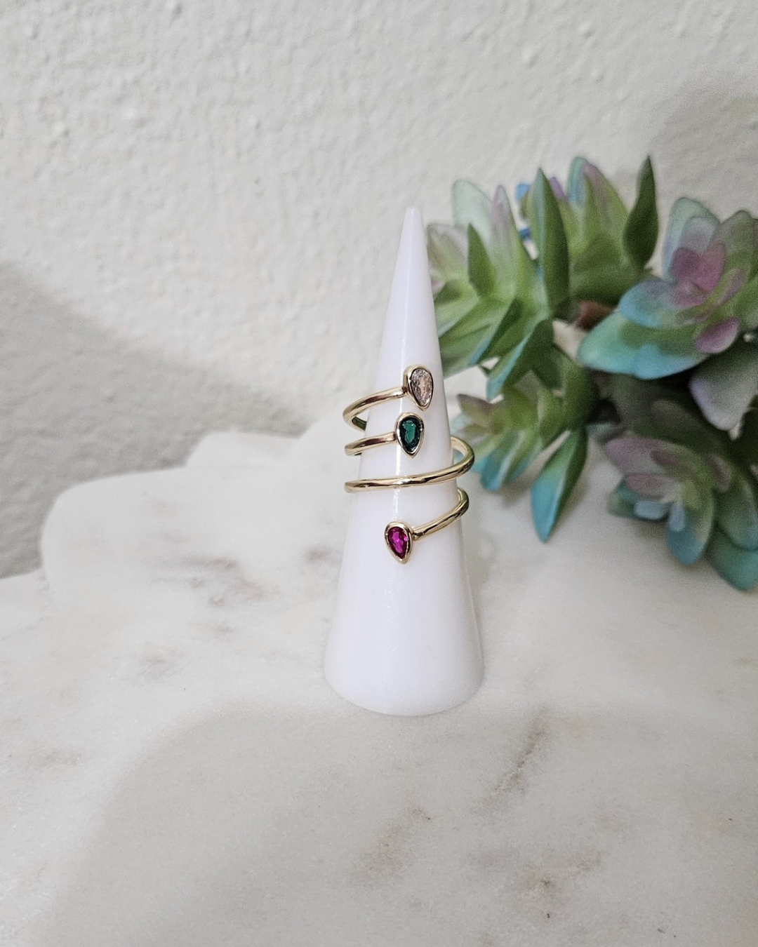 Anillo Ivana