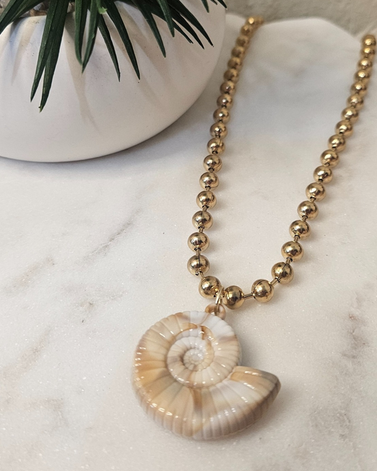 Collar Carola