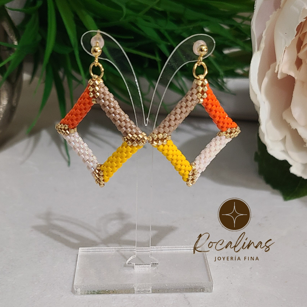 Aretes Sara